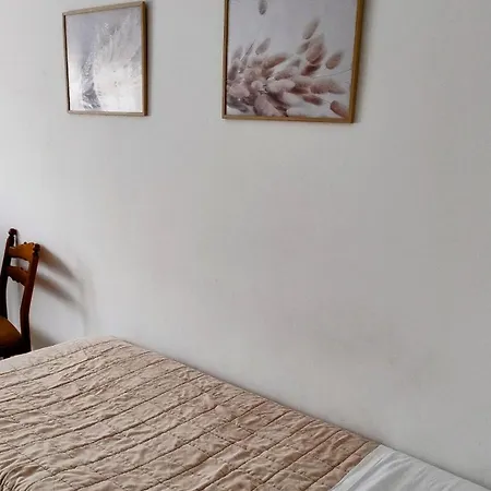 Holiday home Trilocale Con Ampio Terrazzo E Posto Auto Privato Albenga